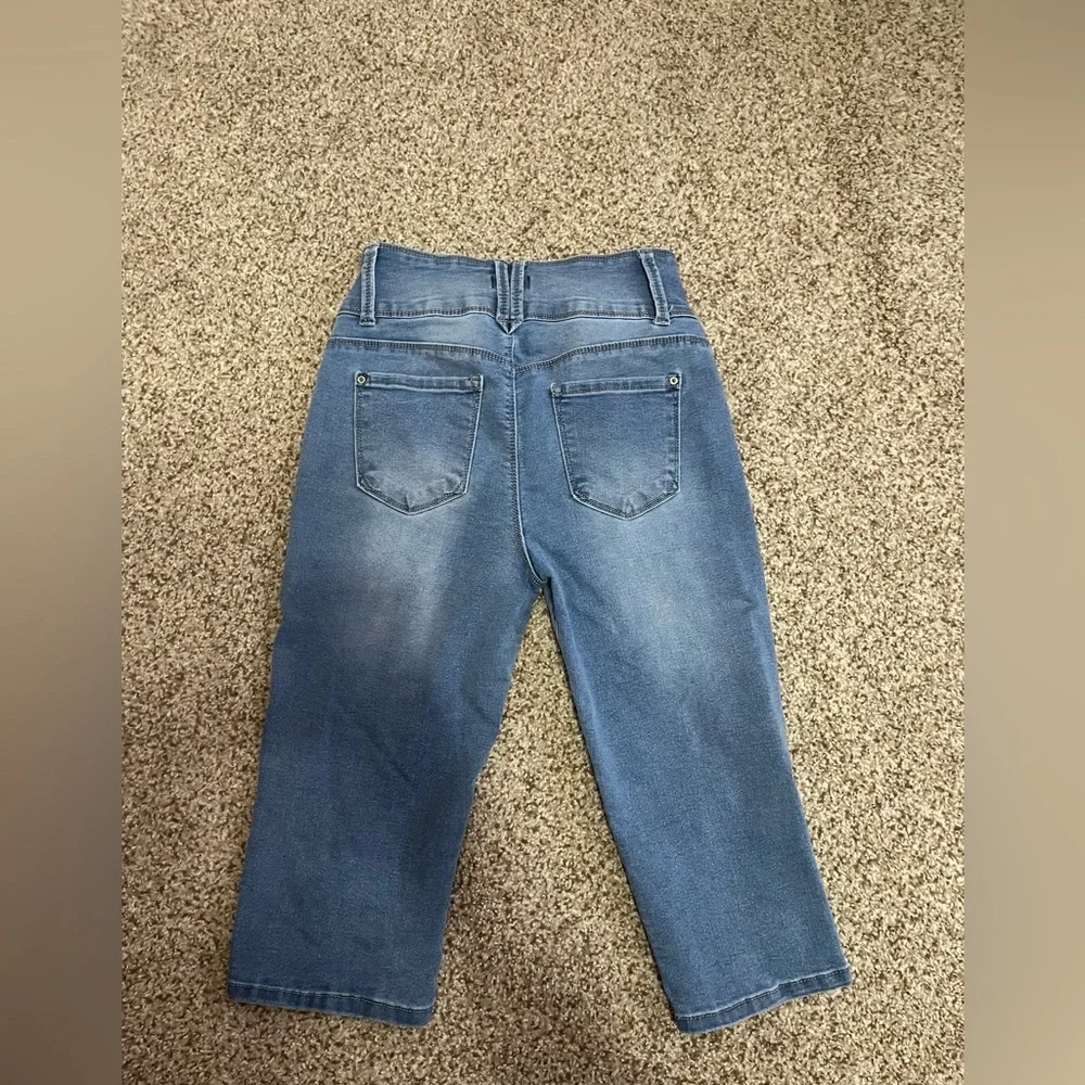 Curve Appeal High-Rise Cropped Jeans – Women’s Size 8/29 - Picture 2 of 4